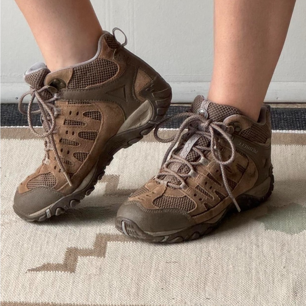 Merrell Men's Tan and Brown Hiking Boots - Picture 4 of 4